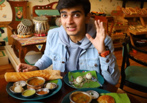 Ayush Sapra food vlogger