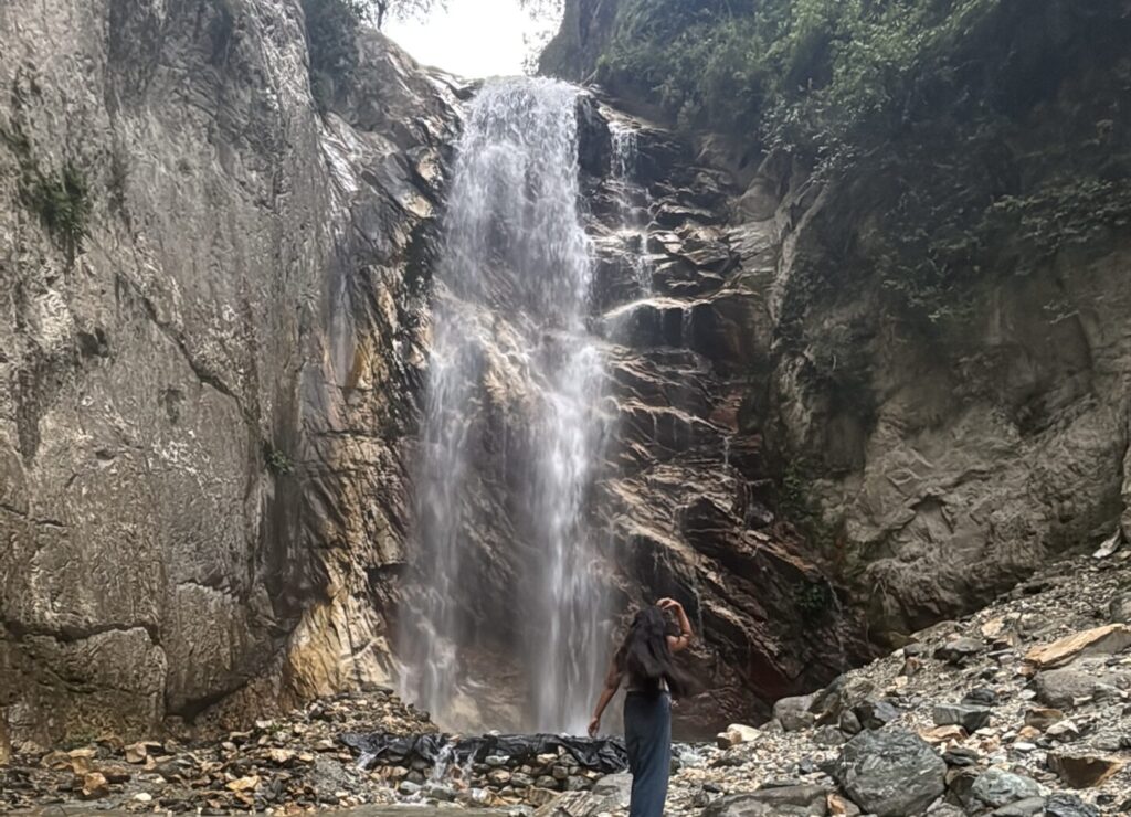 Rupi Raila Waterfall in Sainj