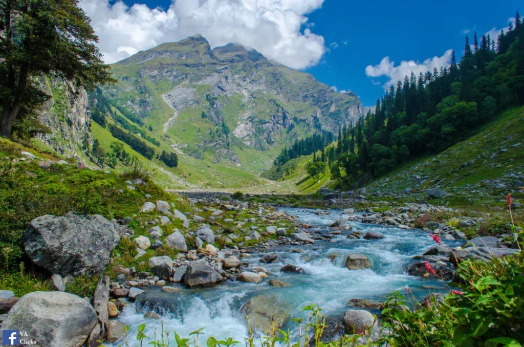 Hampta Pass Treks in India