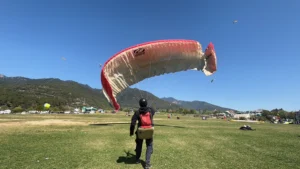 Paragliding in Bir Billing