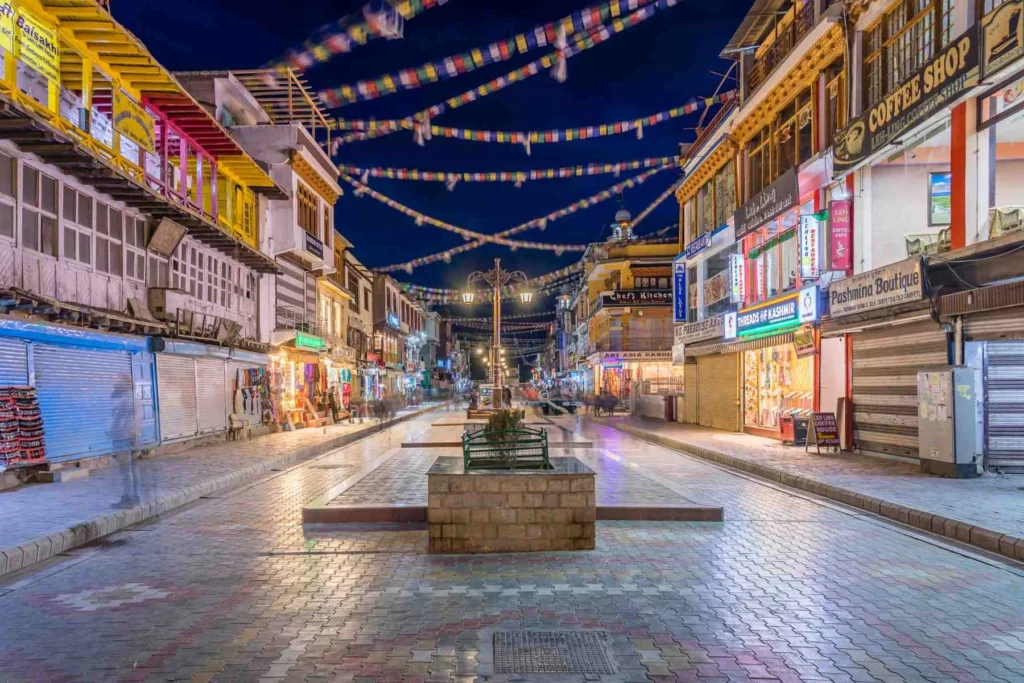 Ladakh cheapest budget itinerary