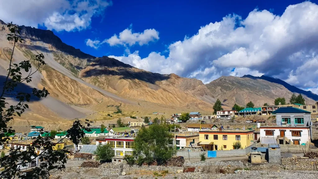 homestays in kaza